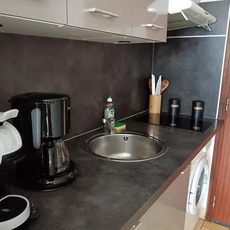 Confort Avec Ascenseur 公寓 巴拉吕克莱班