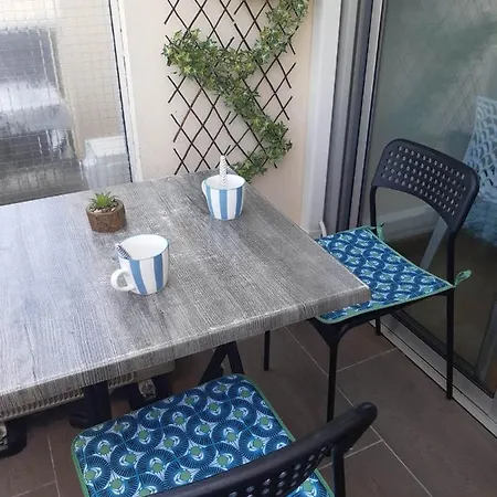 Confort Avec Ascenseur 아파트 *