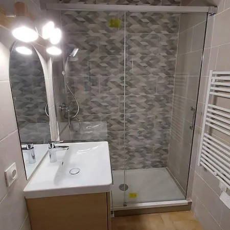 Appartement Confort Avec Ascenseur Balaruc-les-Bains